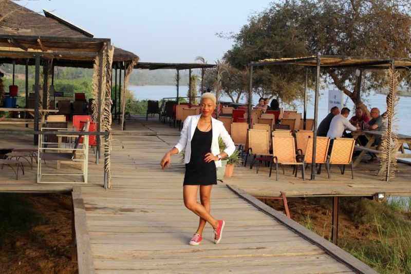 Moules, frites au Cap banga Un endroit à visiter à Niamey